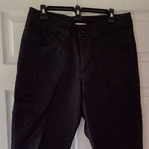 Riders By Lee Black Capris
